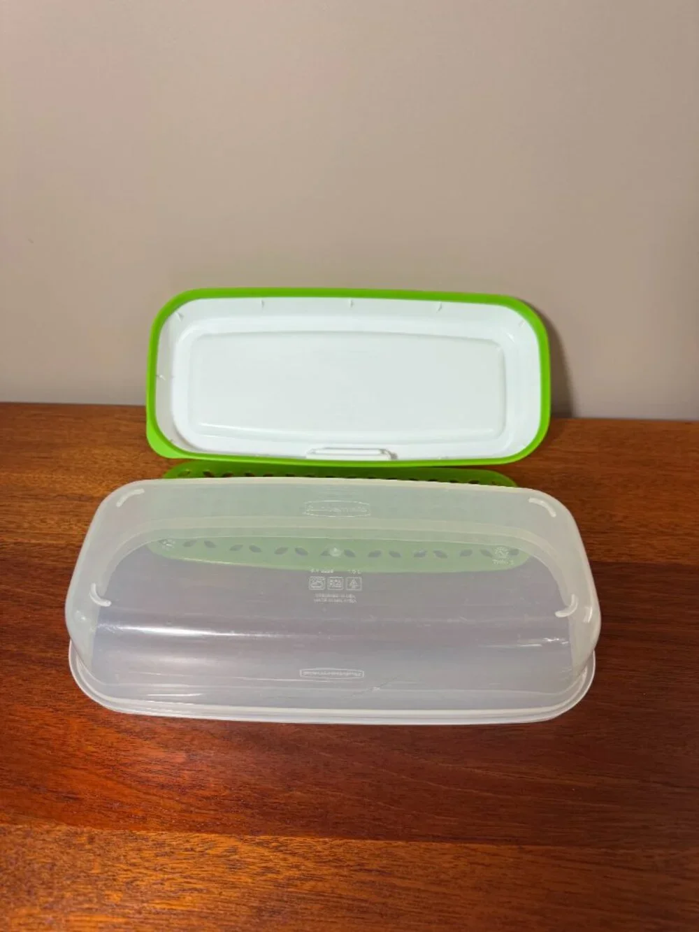 Rubbermaid FreshWorks Produce Saver Fresh Vent 8.4 Cups - Rectangular